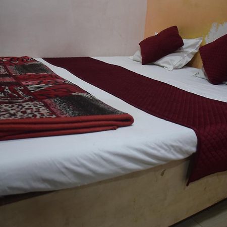 Hotel Thakur Ji 보팔 외부 사진
