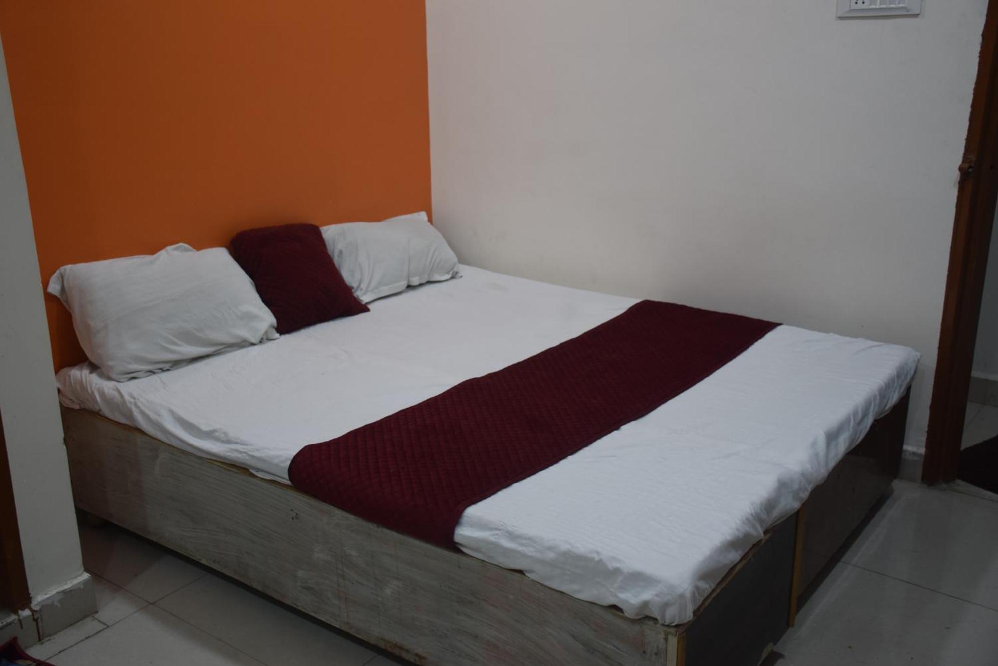 Hotel Thakur Ji 보팔 외부 사진