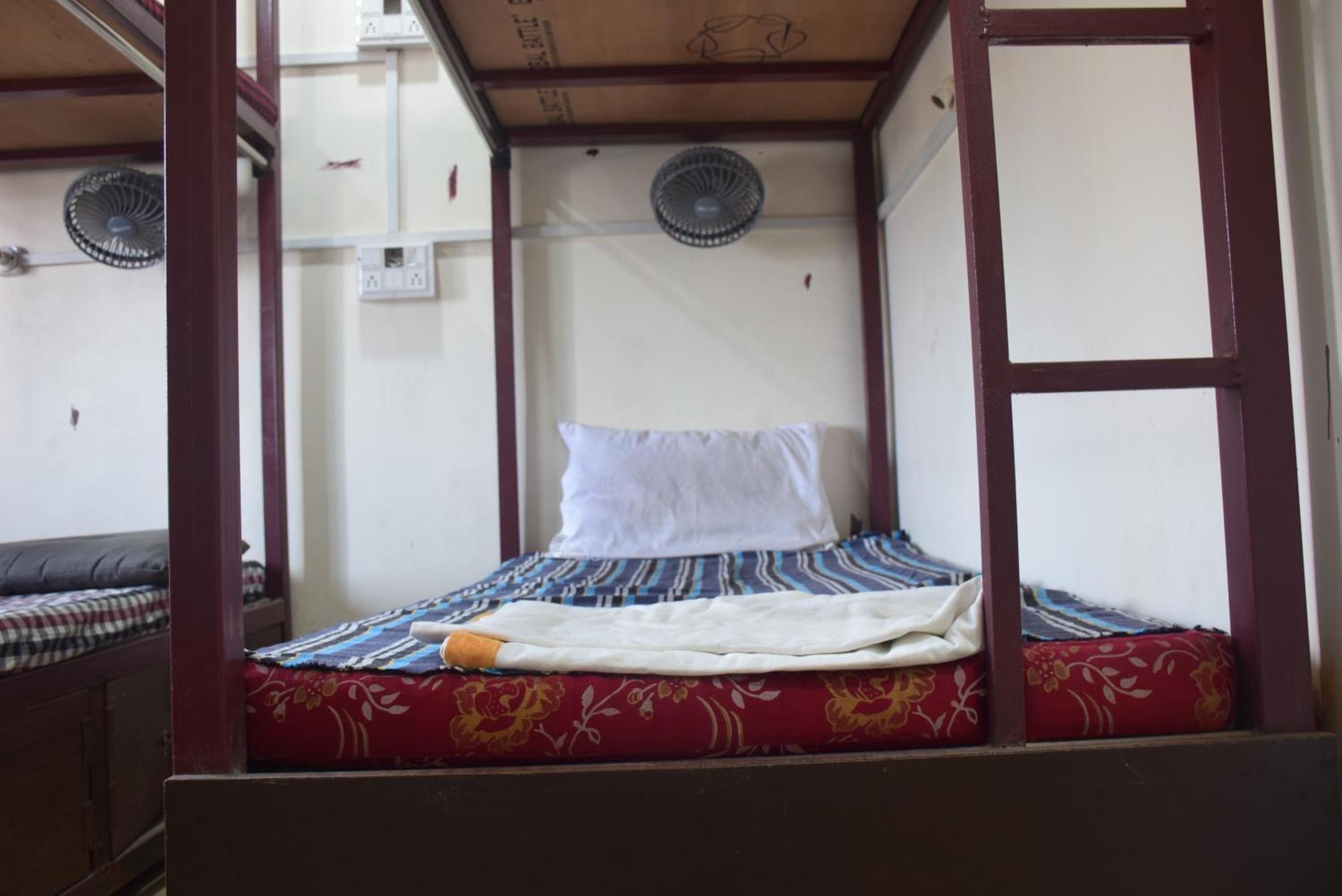 Hotel Thakur Ji 보팔 외부 사진