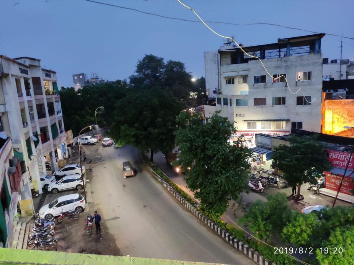 Hotel Thakur Ji 보팔 외부 사진